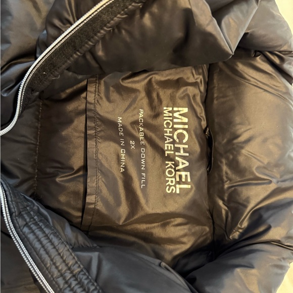 Michael Kors Black Puffer Coat- Packable Down Fill - Picture 10 of 16